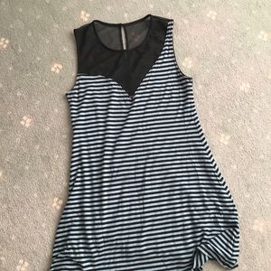 Summer dress! Trendy ! Never worn!